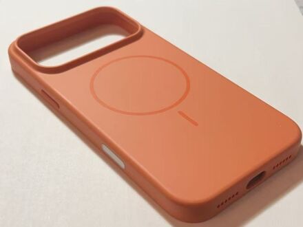 Чехол Plastic with MagSafe Apple iPhone 17 Pro with button
